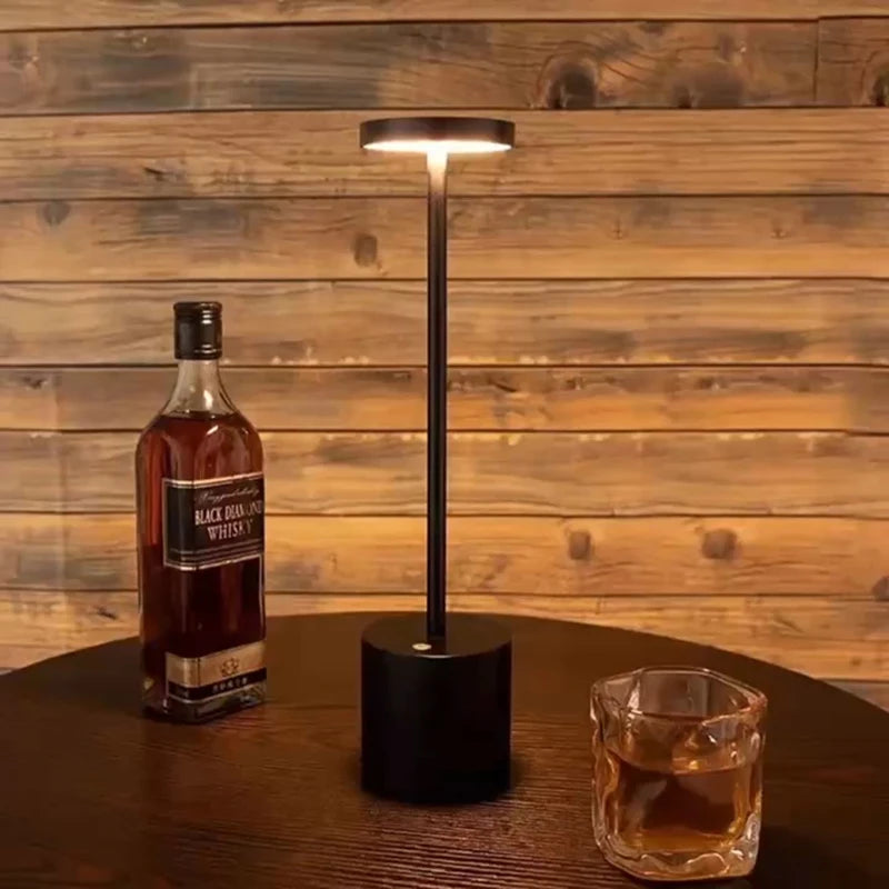 Lámpara de Mesa LED USB Táctil Minimalista